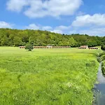 Maison Normande Avec Grand Jardin Proche De La Et De Paris * Beaumont-le-Roger