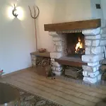 Hébergement de vacances Maison Normande Avec Grand Jardin Proche De La Et De Paris Beaumont-le-Roger