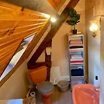 Maison Normande Avec Grand Jardin Proche De La Et De Paris Hébergement de vacances Beaumont-le-Roger