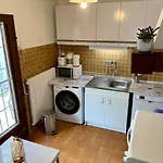 Maison Normande Avec Grand Jardin Proche De La Et De Paris Hébergement de vacances *