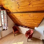 Maison Normande Avec Grand Jardin Proche De La Et De Paris