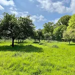Maison Normande Avec Grand Jardin Proche De La Et De Paris