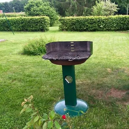 بيت للعطل Maison Normande Avec Grand Jardin Proche De La Et De Paris Beaumont-le-Roger