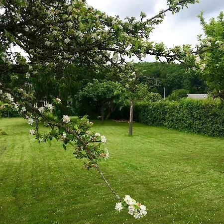 بيت للعطل Maison Normande Avec Grand Jardin Proche De La Et De Paris Beaumont-le-Roger